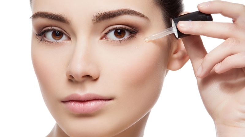 بررسی انواع سرم‌های پوست