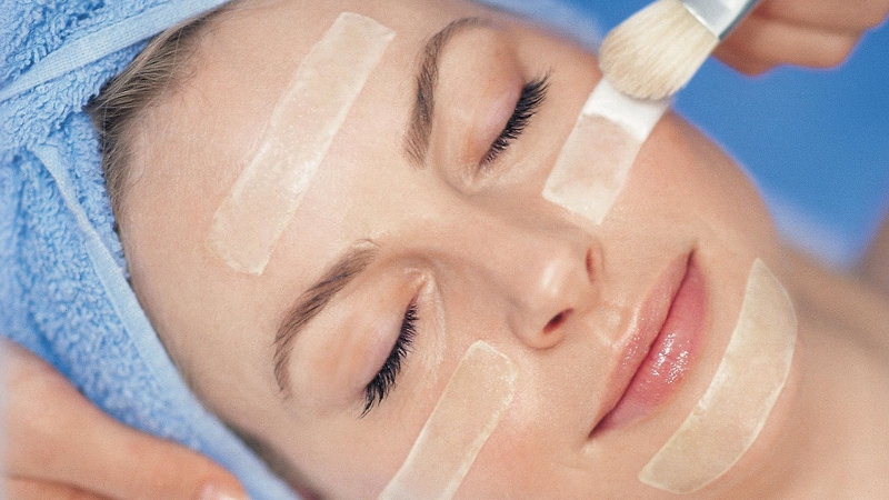 درمان آکنه و اختلالات پوستی با زینک و زینک-PCA | پزشک زیبایی اصفهان