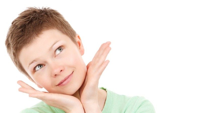 بررسی نقش ویتامین‌ها در جوانی پوست | پزشک زیبایی اصفهان