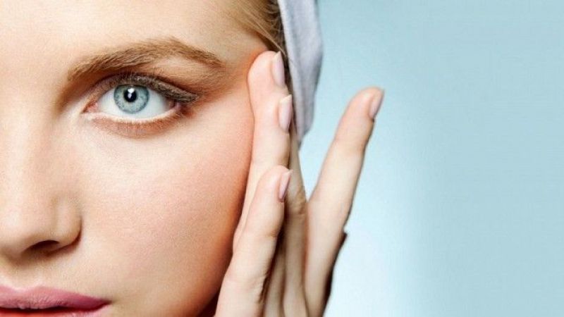 فواید و منابع ویتامین F برای پوست (اسیدهای چرب ضروری) | پزشک زیبایی اصفهان