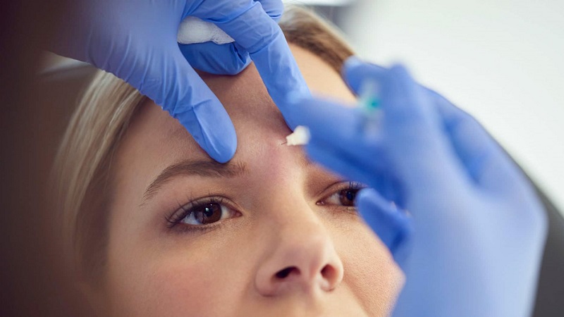 بررسی مزایا و معایب تزریق ژل