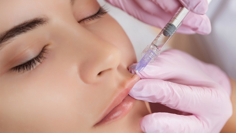 مقایسه محدودیت های تزریق ژل و فیلر