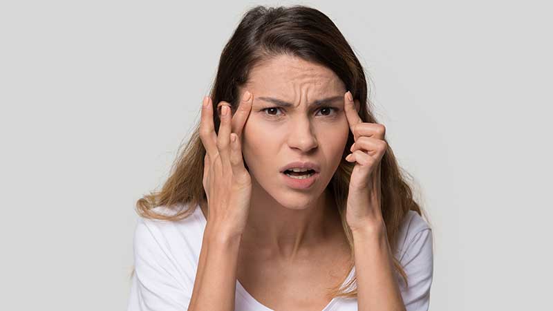 راهکارهای از بین بردن خط اخم