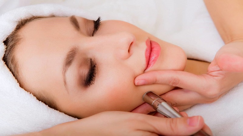 میکرودرم ابریژن | پزشک زیبایی اصفهان | دکتر مجید حسینی