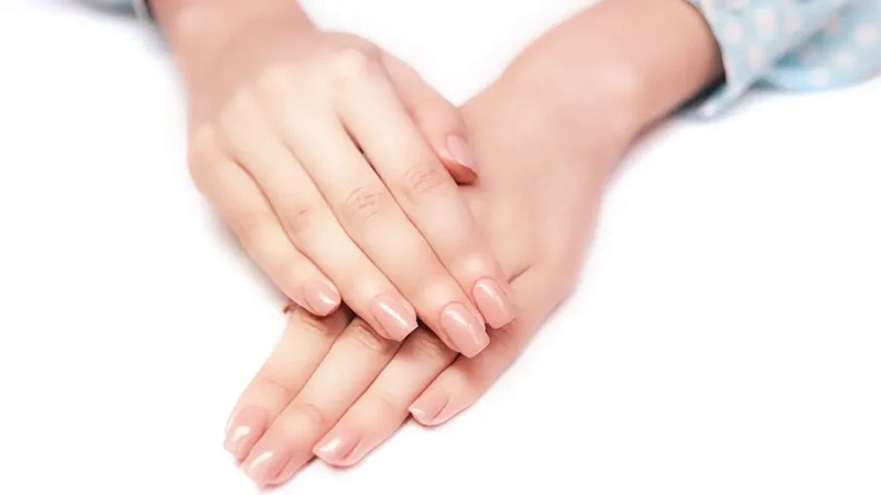 جوانسازی دست و گردن با تزریق چربی | پزشک زیبایی اصفهان | دکتر مجید حسینی