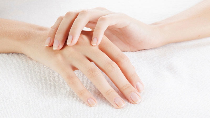 جوانسازی دست و گردن با تزریق چربی